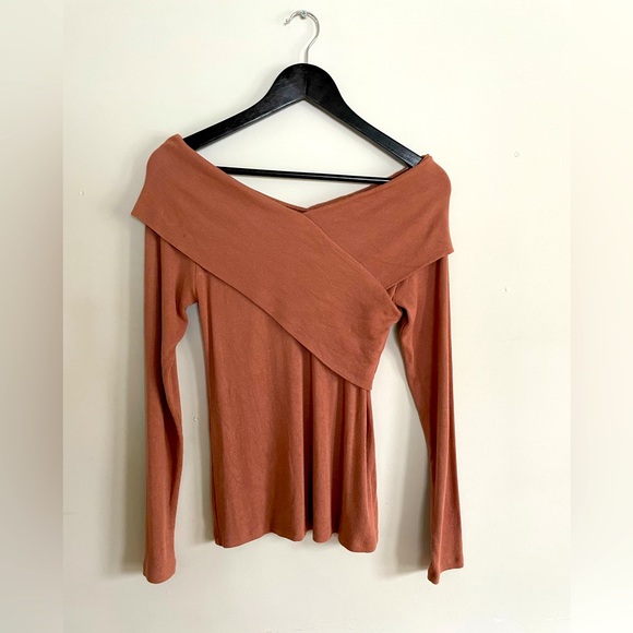 Babaton long sleeve - Picture 1 of 5